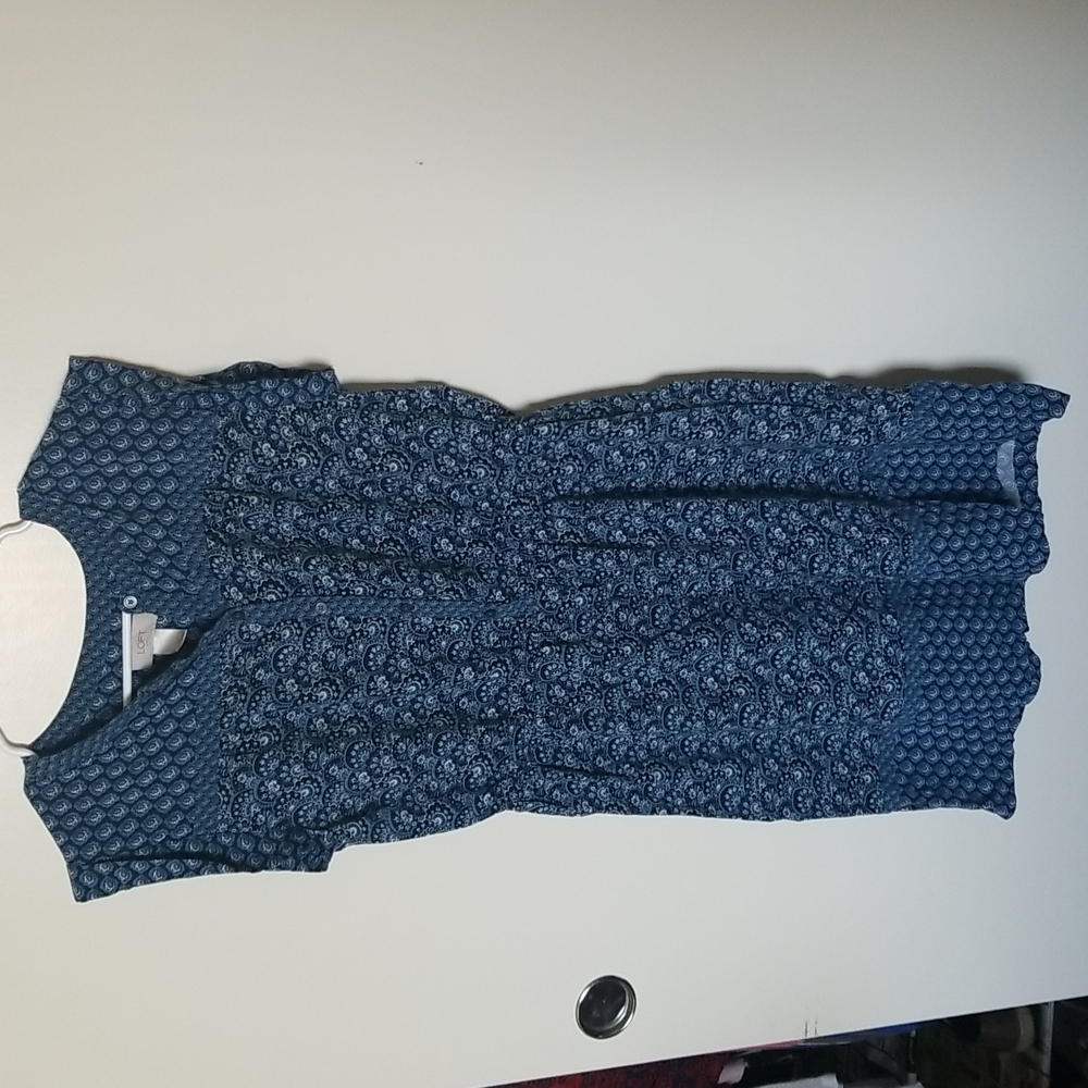 LOFT outlet blue patterned dress, size M